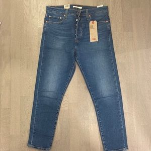 Levi’s wedgie skinny - size 32 - asking $30 OBO.